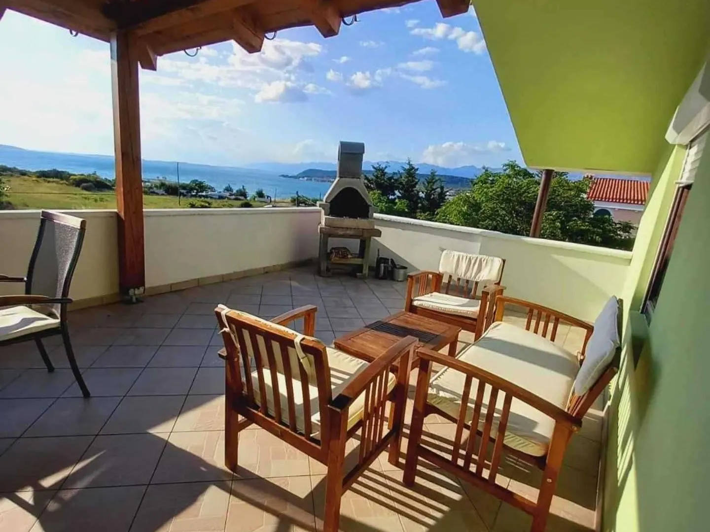 Apartman Wohnung In Ljubac Mit Gemeinschaftlichem Pool